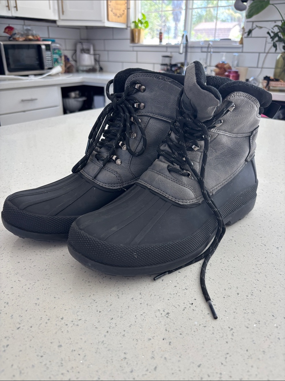 Denali Men's Waterproof Lace-Up Winter Boots - Black/Grey